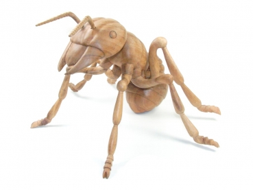 Ameise aus Holz - aufrecht - 40cm